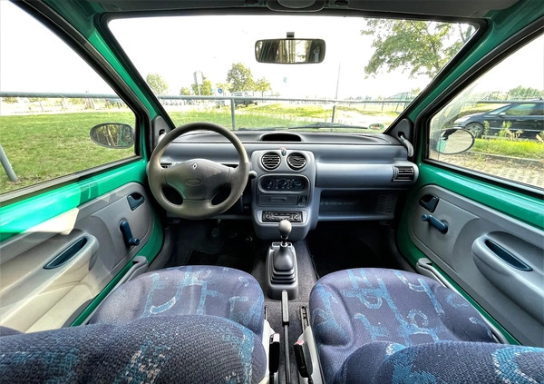 Renault Twingo cena 2999 przebieg: 147651, rok produkcji 1995 z Poznań małe 254